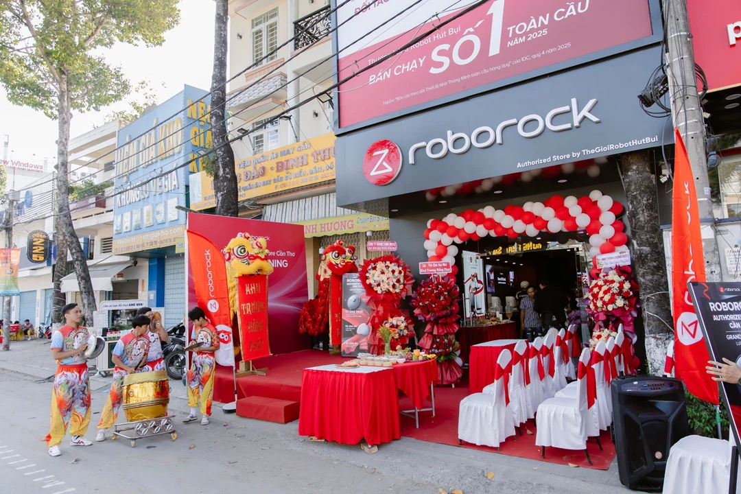 Roborock Authorized Store Cần Thơ chính thức khai trương, tăng trải nghiệm mua sắm cho khách hàng miền Tây 25 Roborock Authorized Store Cần Thơ chính thức được khai trương